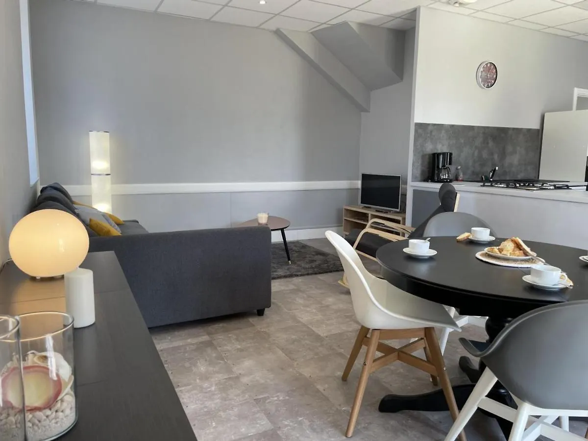 Holiday home Maison Renovee Avec Jardin, Bbq, Animaux Acceptes - Fr-1-489-341 La Chabanne France